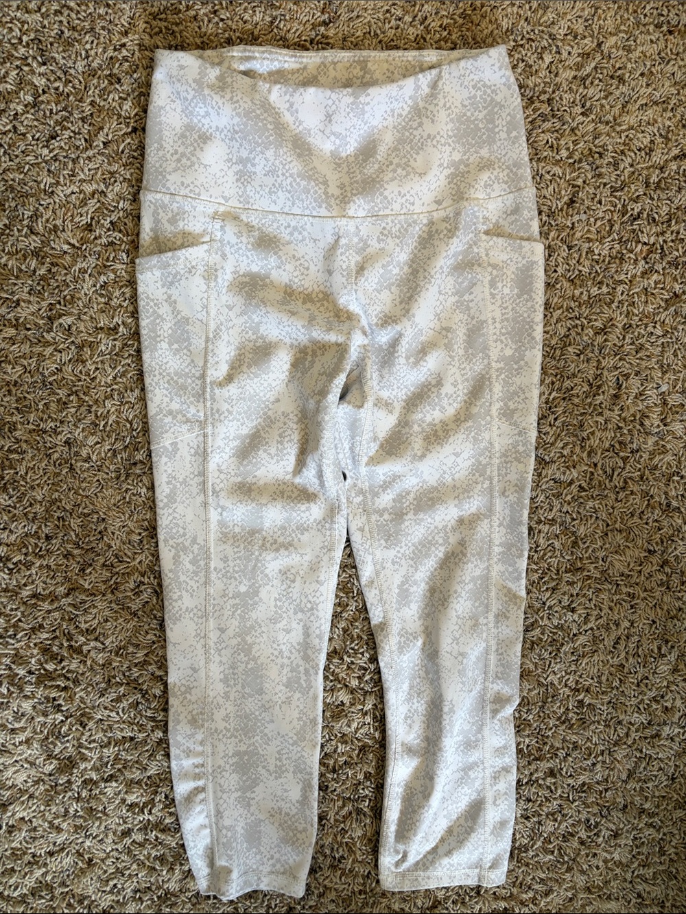 RBX White and Light Gray Subtle Print Leggings